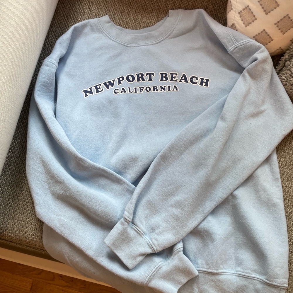 Olive Lynn crewneck